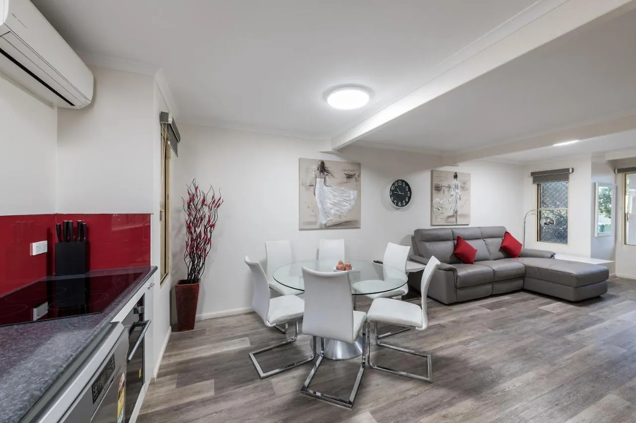 Athena Motel Apartments Toowoomba